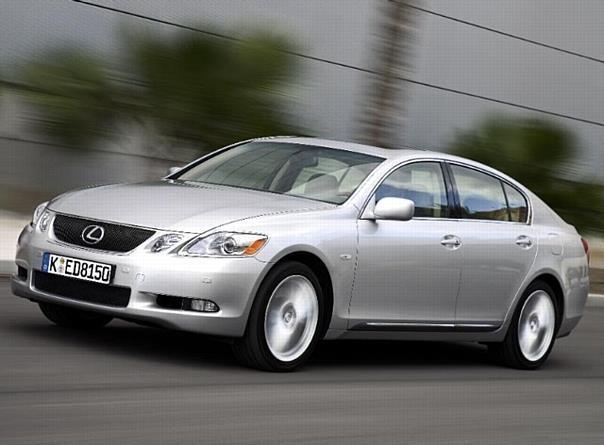 Serienversion des Lexus GS 450h